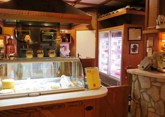 La D'oro Ristorante 公寓式酒店 4*