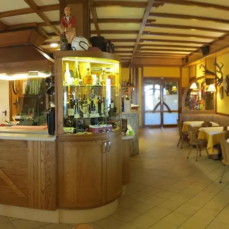Aparthotel La D'oro Ristorante Monteduro