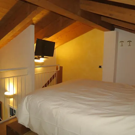 公寓式酒店 La D'oro Ristorante 4*