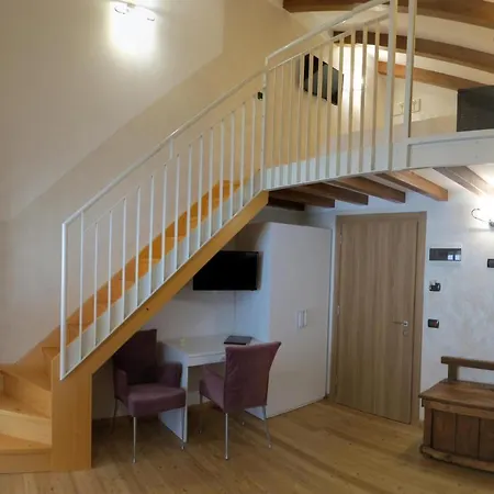 アパートホテル La D'oro Ristorante Monteduro