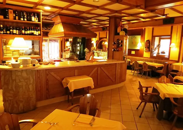 شقة فندقية La D'oro Ristorante Monteduro